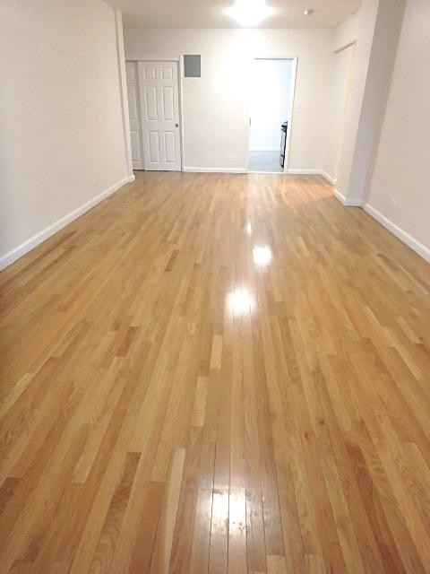 Foto del edificio - 8340 Britton Ave