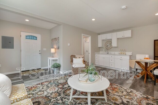 Foto del edificio - 7748 Corliss Ave N