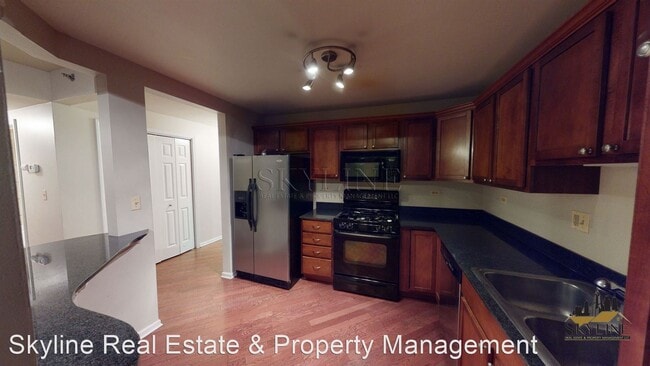 Building Photo - 2 br, 2 bath House - 1930 N. Harlem Avenue...