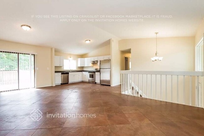 Building Photo - 2925 Rhapsody Dr