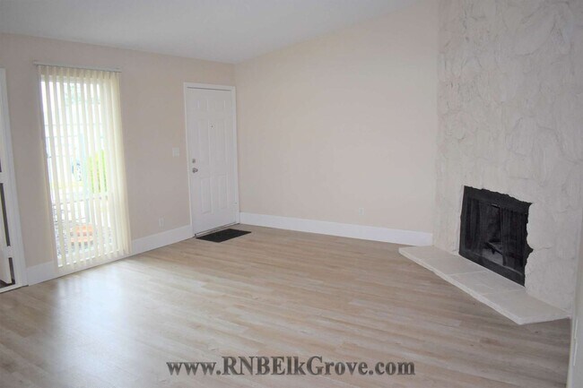 Foto del edificio - 8960 Chalmers Ct