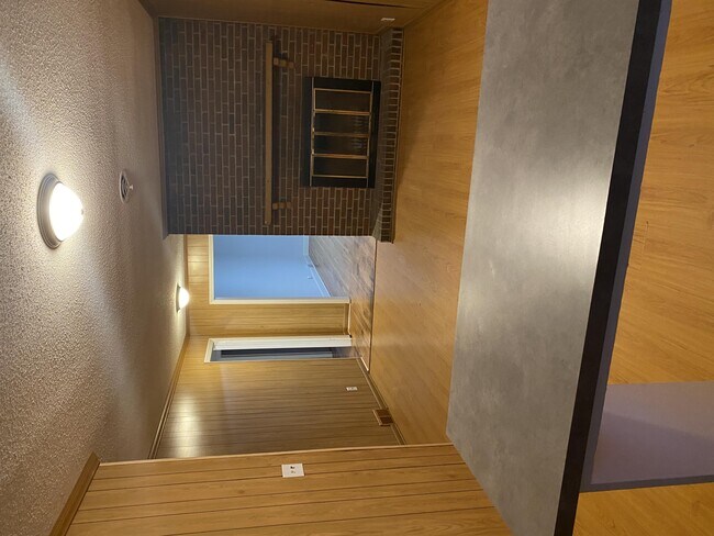 Building Photo - 4415 Inlet Dr
