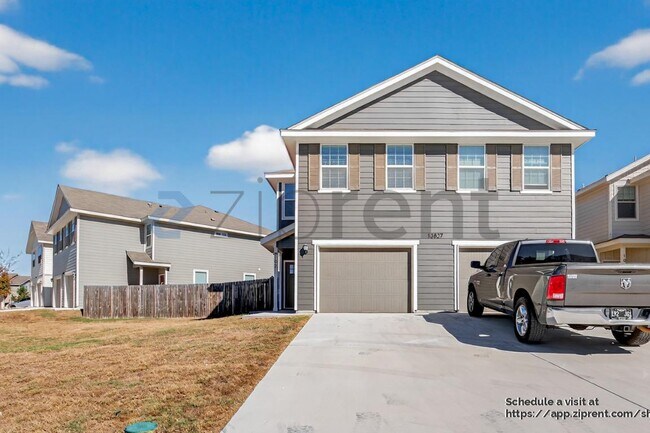 Foto del edificio - 13827 Enzo Gate