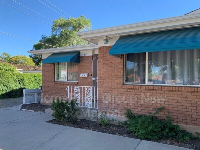Primary Photo - 1409 Park Ave SW