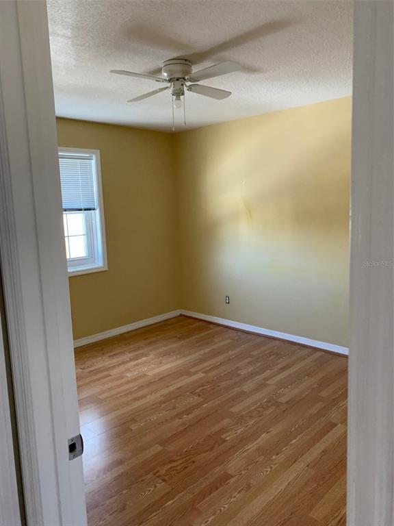 Building Photo - 208 Pompano Dr SE