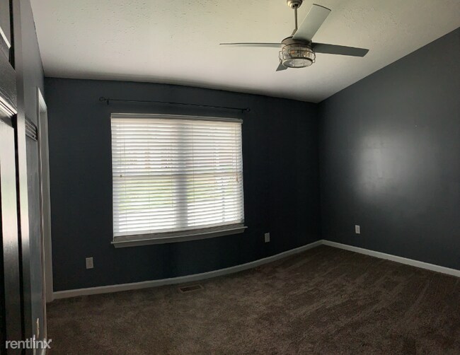 Building Photo - 3 br, 2.5 bath Townhome - 489 Dabney Drive
