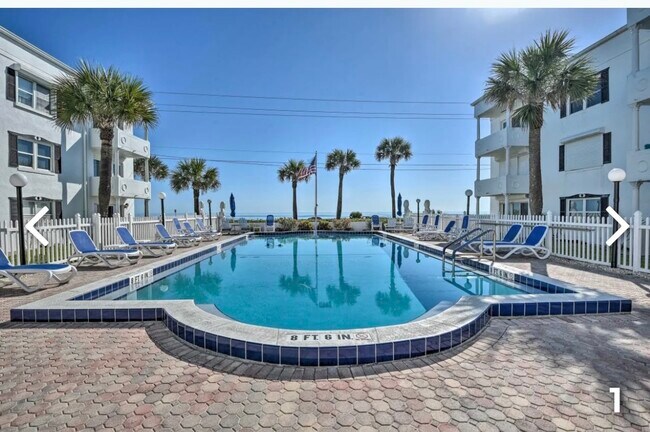 Foto del edificio - 1926 Ocean Shore Blvd