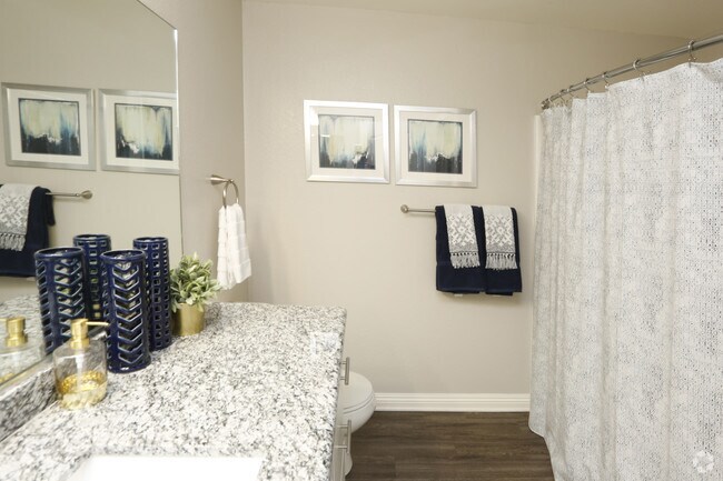Baño - Allure at Camarillo