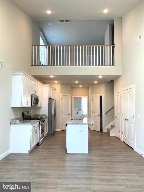 Building Photo - 5612 Finley Rose Ct
