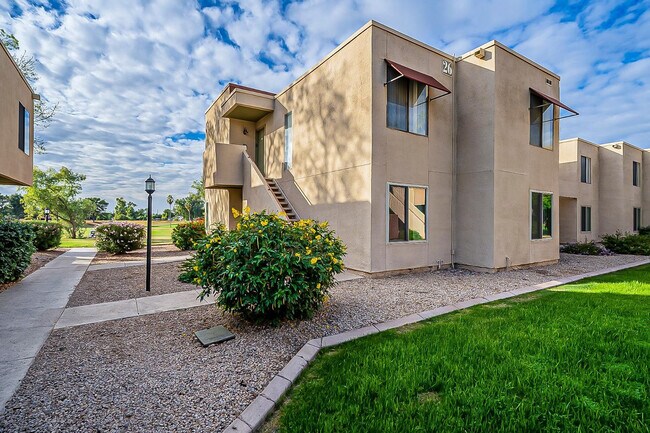 Foto del edificio - 3600 Hayden Rd