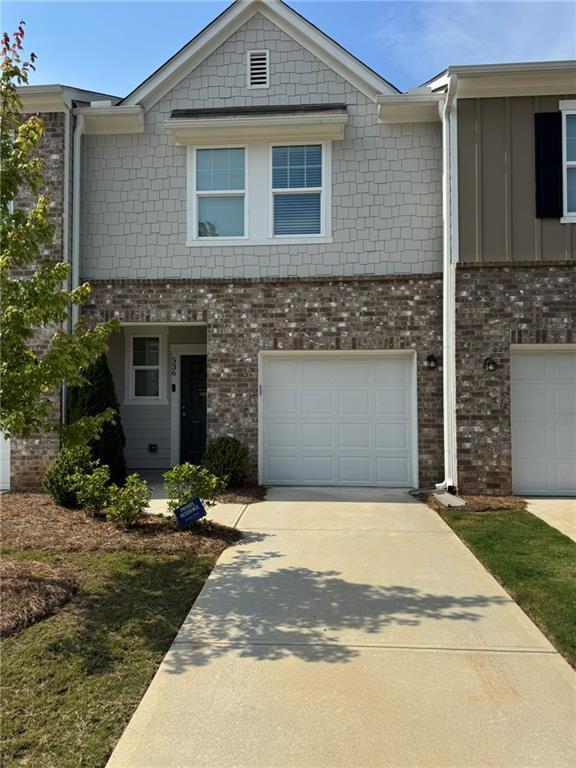 Building Photo - 536 Magnolia Cir