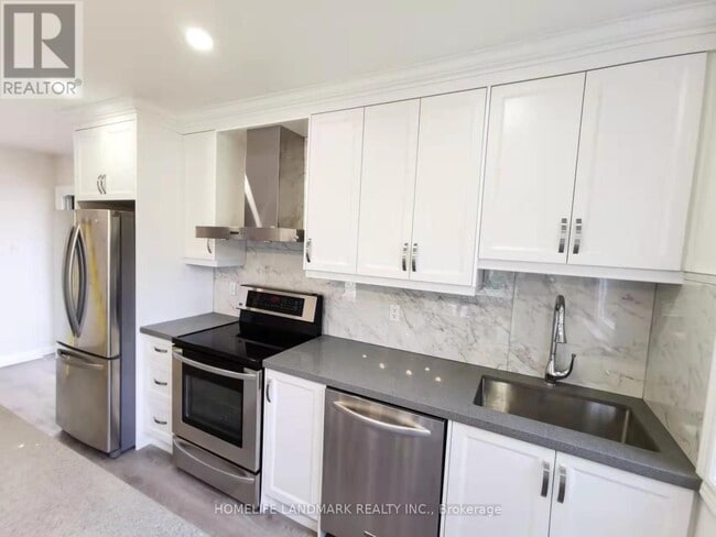 Building Photo - 28 Benfer Rd