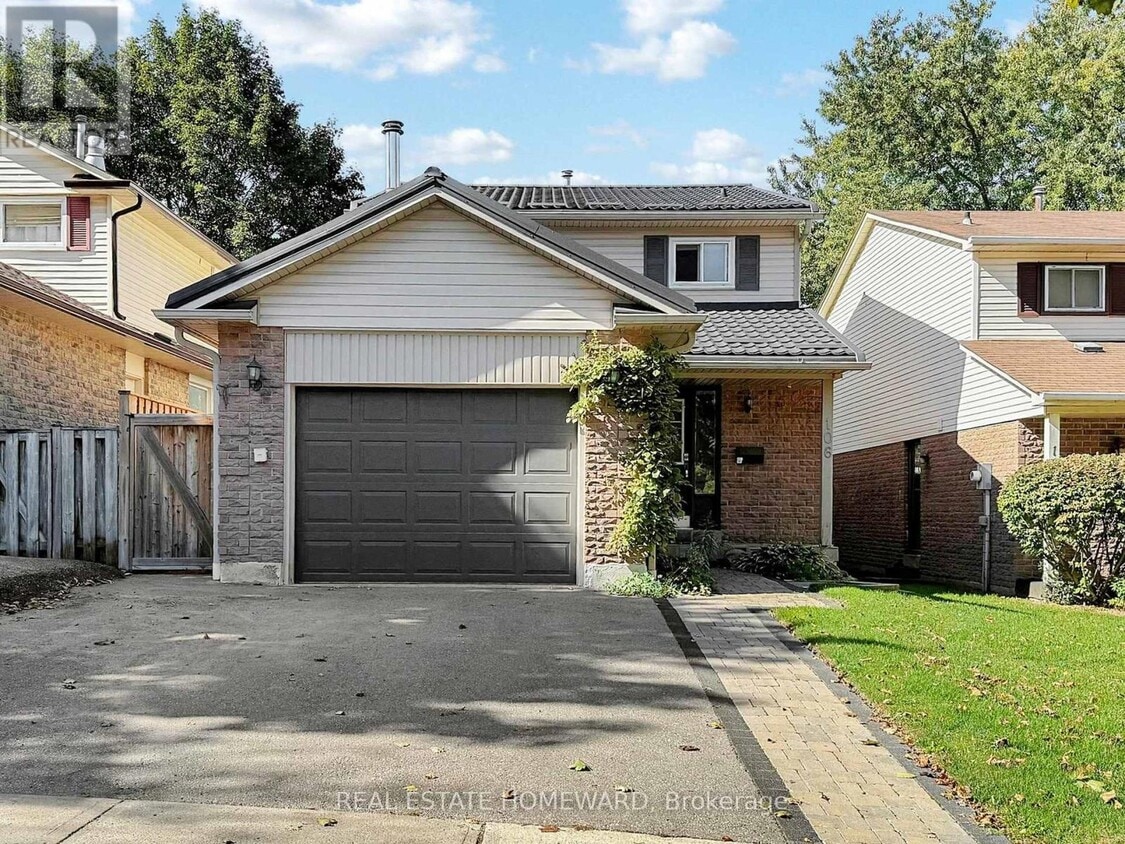 Primary Photo - 106 Walton Dr