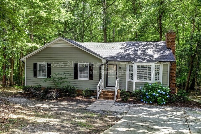 Foto del edificio - 3921 Bamburgh Ln