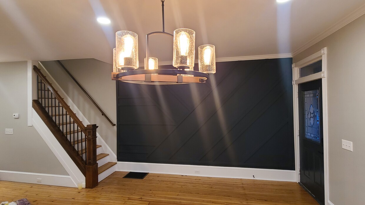 Living room - 334 N Franklin St
