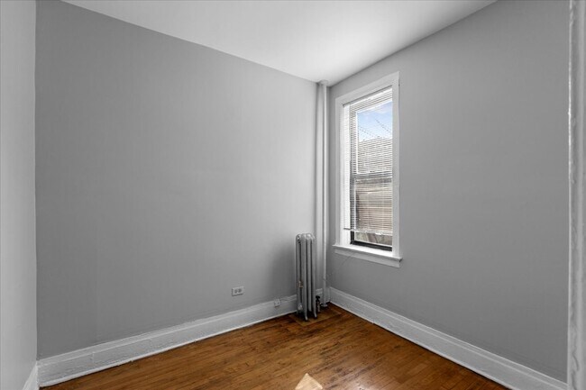 Foto del edificio - 5028 S Blackstone Ave