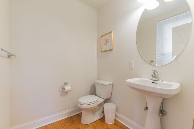 Baño del 1er piso - 5402 Wynnefield Ave