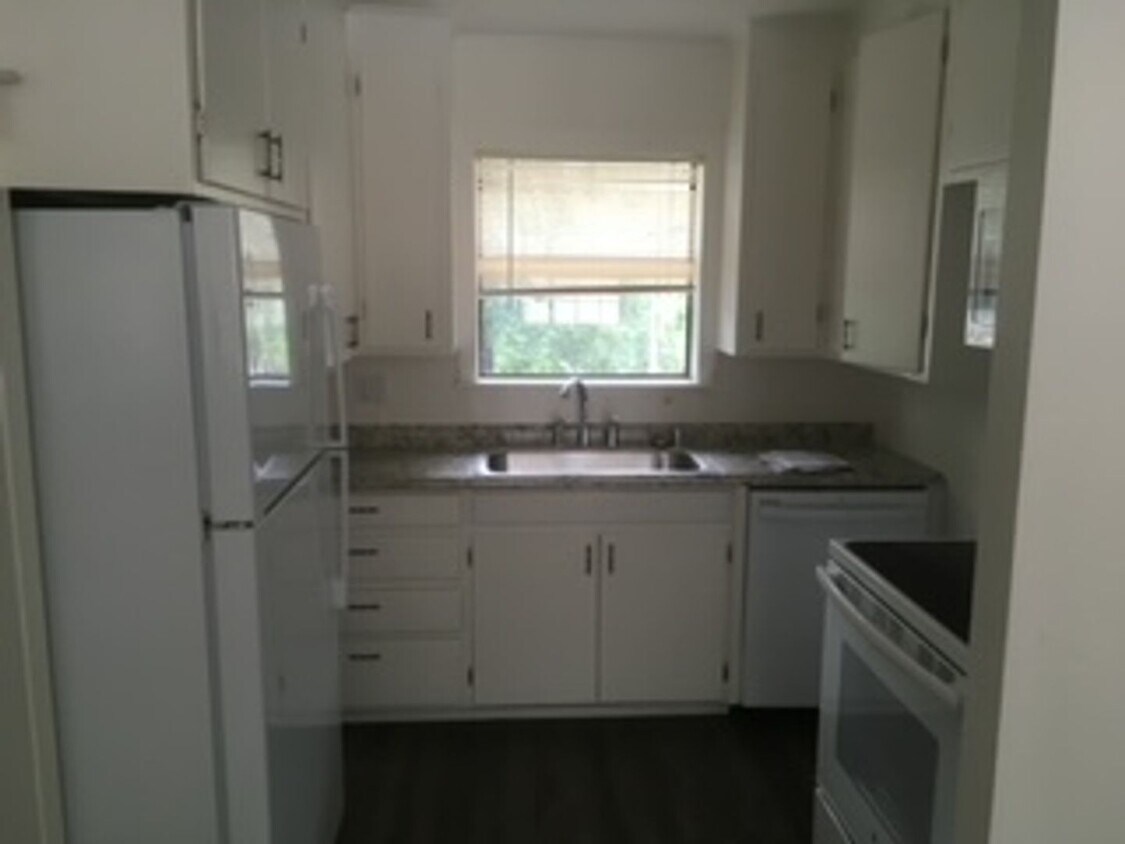 Foto del edificio - 3118-3118 Sheridan St