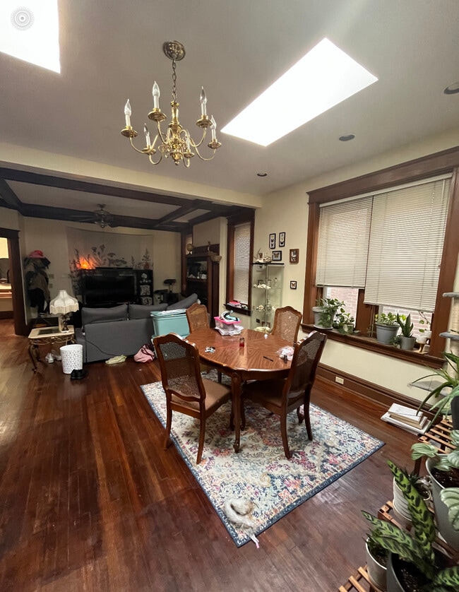 living and dining room - 2020 Allen Ave
