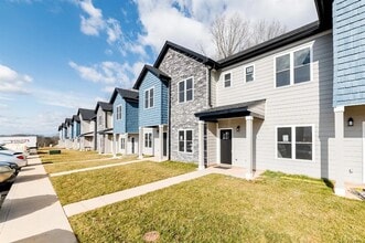 Building Photo - 143 Emanuel Ct