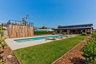 Building Photo - 6711 Wandermere Rd