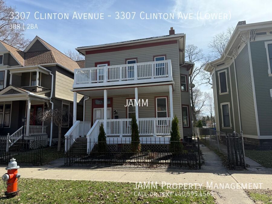 Foto principal - 3307 Clinton Ave