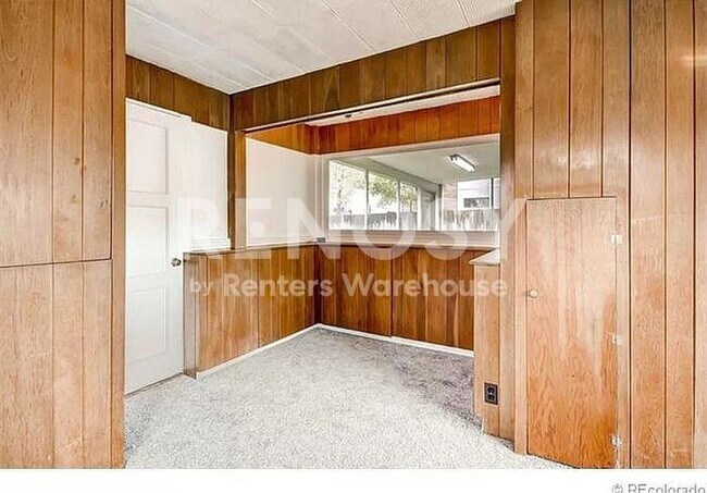 Building Photo - Charming 2 Bed 1 Bath in Great Neighborhood!
