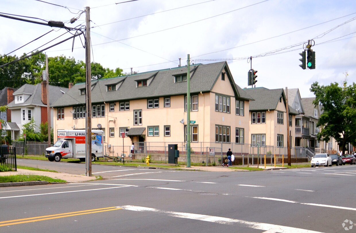 Foto del edificio - 268 Sherman Ave