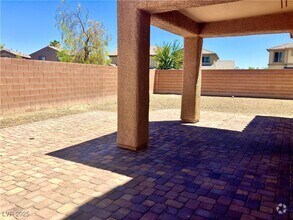 Building Photo - 6834 Desert Thrasher Dr