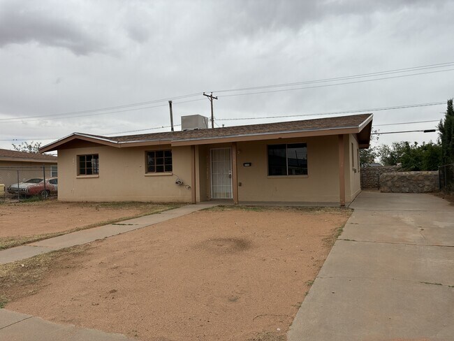 Foto del edificio - 5140 Tropicana Ave