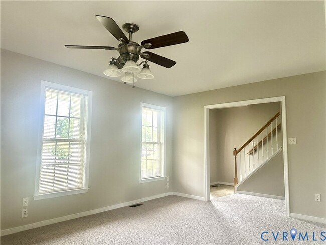 Foto del edificio - 15713 Winding Ash Dr