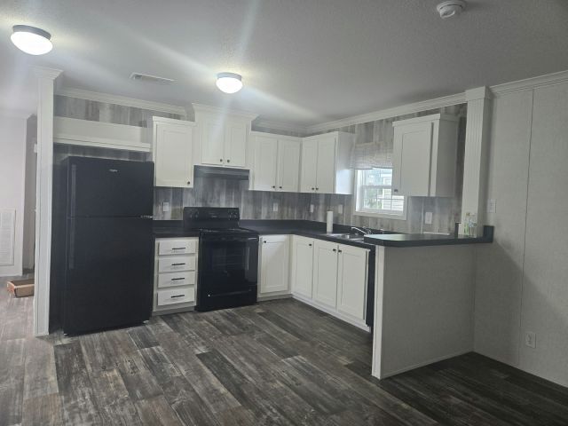 Building Photo - 20 Stebbins Dr