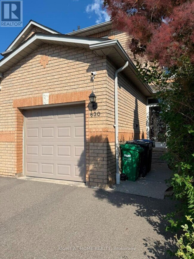 Building Photo - 630 Leatherleaf Dr