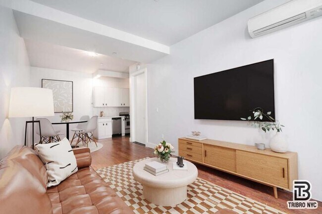 Foto del edificio - 1 bedroom in NEW YORK NY 10014