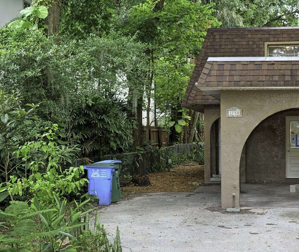 Foto principal - Spacious 2/2 Maitland Townhome with large ...