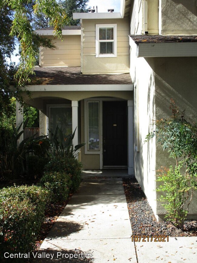 Foto del edificio - 4 br, 3 bath House - 2465 Ozark Drive