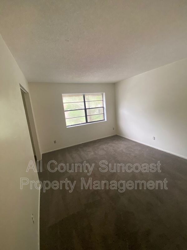Foto del edificio - 12133 117th St N