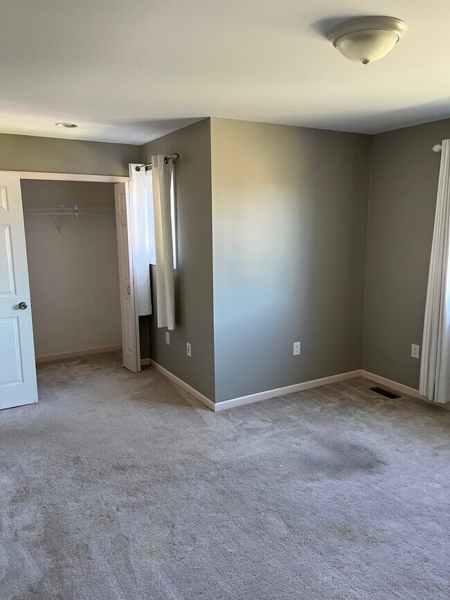 Dormitorio 2 con 1 armario - 53314 Zachary Dr