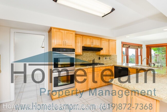 Building Photo - 4 br, 2.5 bath House - 8606 Nottingham Pl