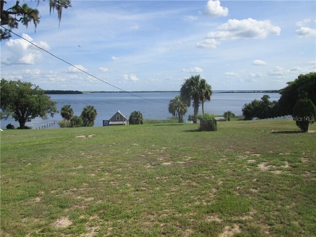 Building Photo - 2030 N Scenic Hwy