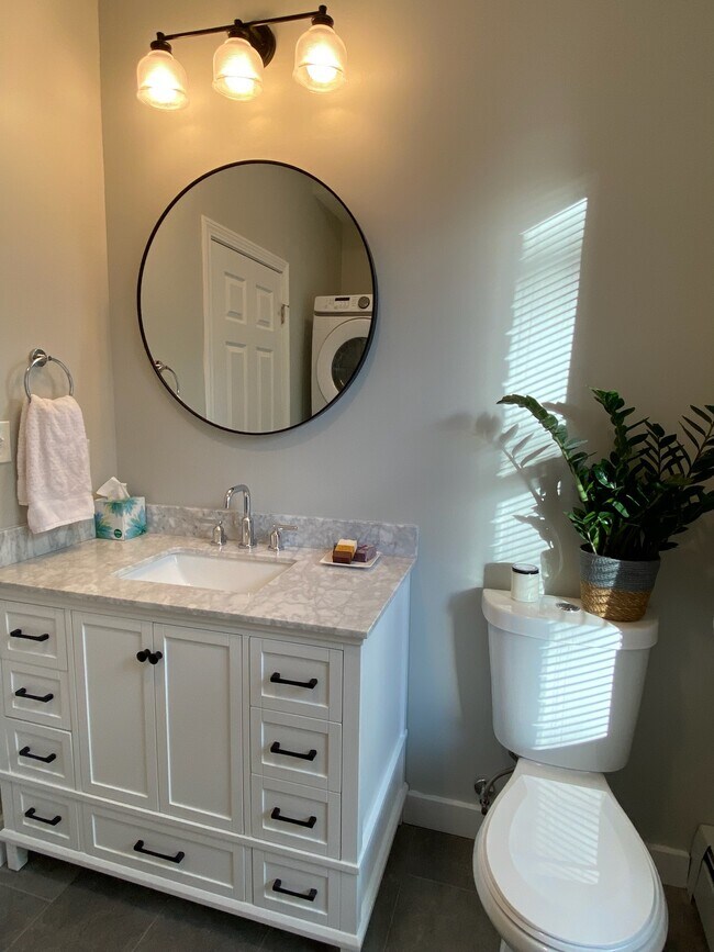 Foto del edificio - 33 Babcock St