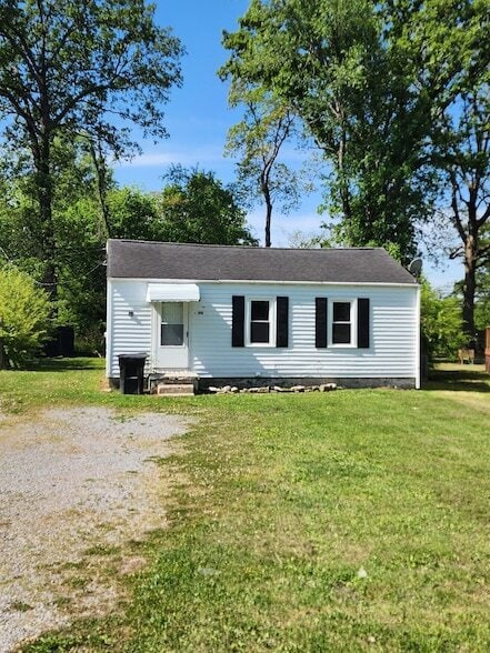 Building Photo - 314 Oakwood Rd