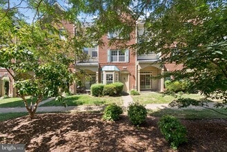 Building Photo - 11892 Breton Ct