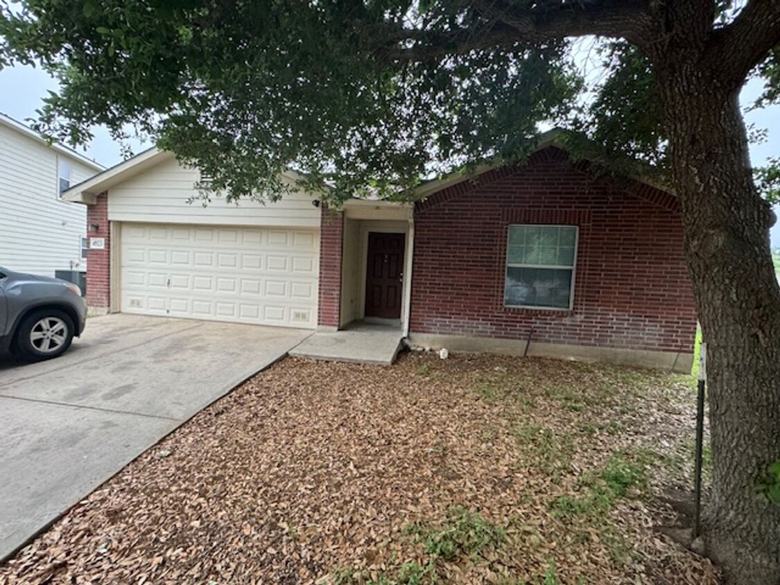 Foto principal - Nice 3 bedroom 2 Bath One Story Home