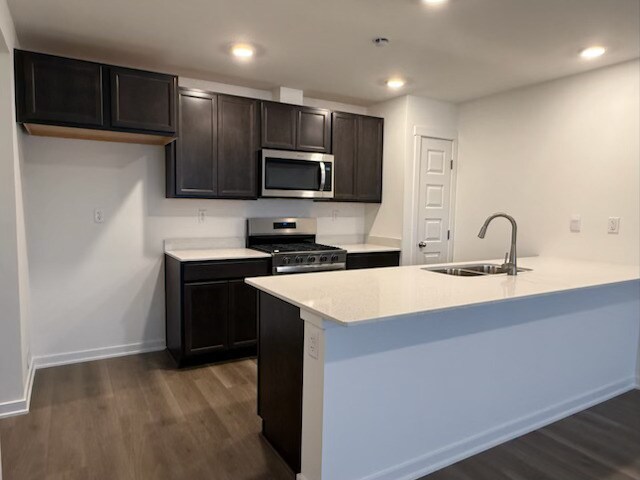 Foto del edificio - 2328 Noble Ln