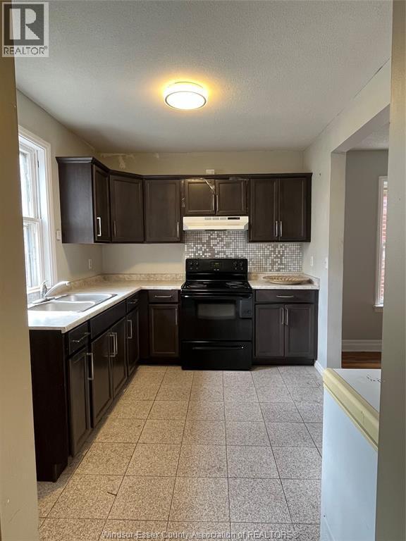 Photo du bâtiment - 719 Erie St E