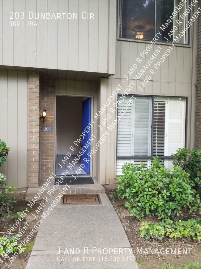 Foto del edificio - 203 Dunbarton Cir