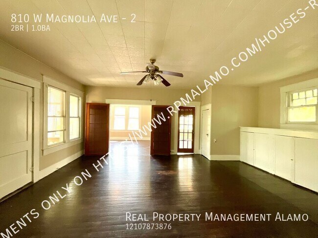 Foto del edificio - 810 W Magnolia Ave