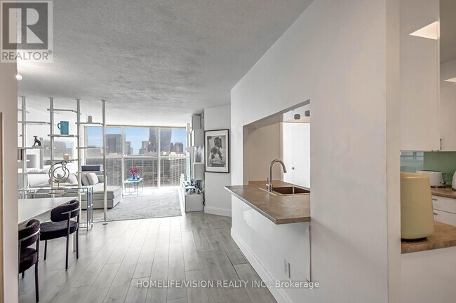 Building Photo - 4205 Shipp Dr