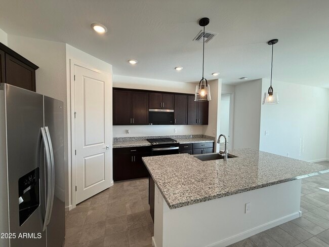 Building Photo - 4185 W Yolanda Ln